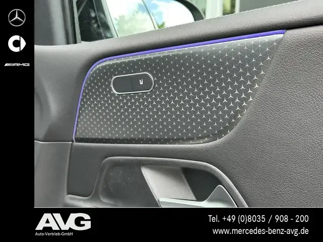 Mercedes-Benz GLB 200