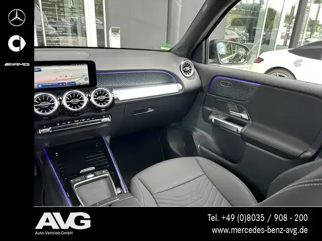 Mercedes-Benz GLB 200