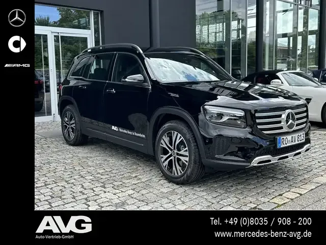 Mercedes-Benz GLB 200