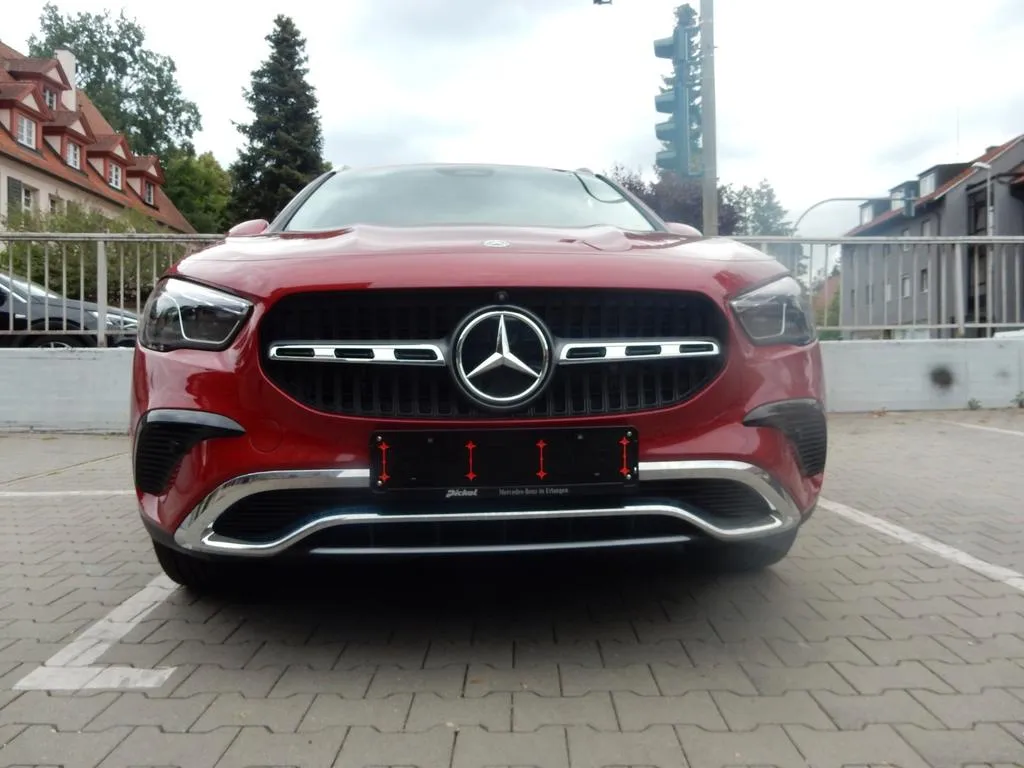 Mercedes-Benz GLA 250