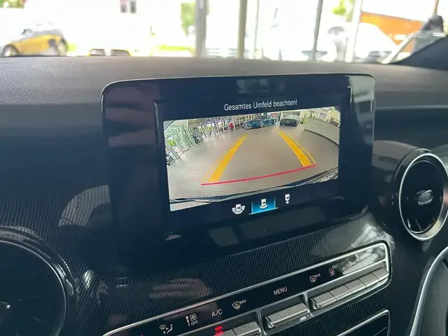 Mercedes-Benz V 220