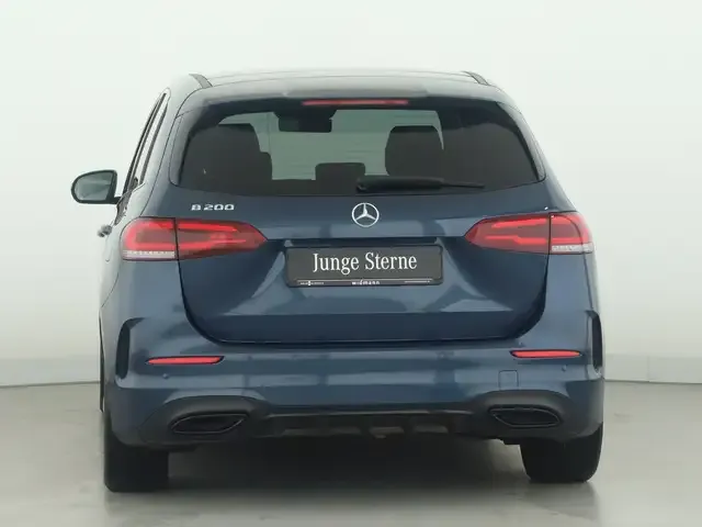 Mercedes-Benz B 200