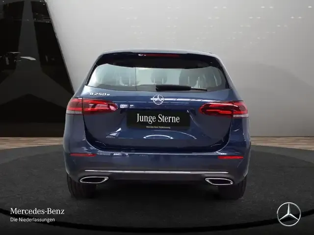 Mercedes-Benz B 250
