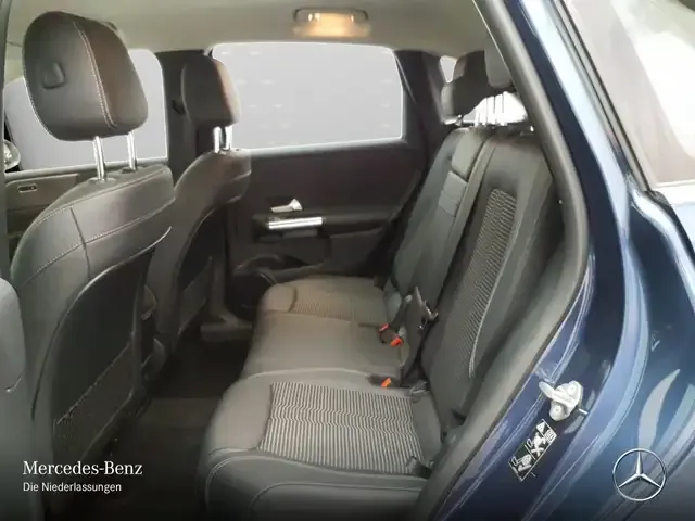 Mercedes-Benz B 250