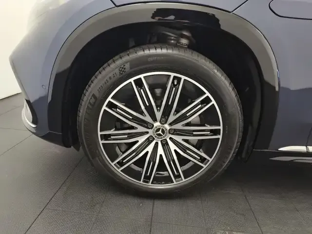 Mercedes-Benz EQS SUV