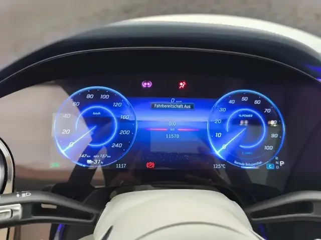 Mercedes-Benz EQS SUV