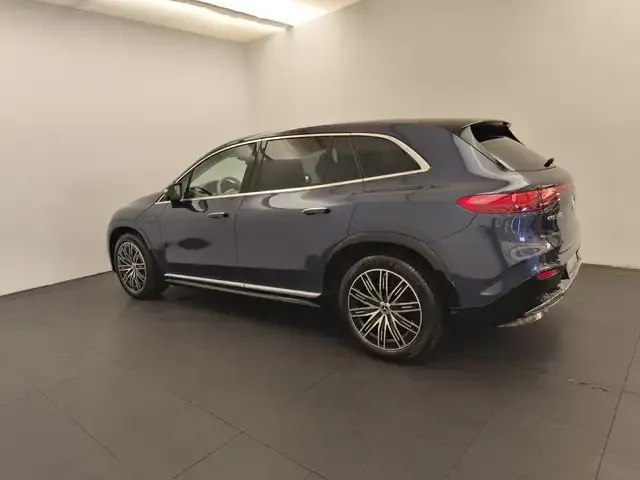 Mercedes-Benz EQS SUV