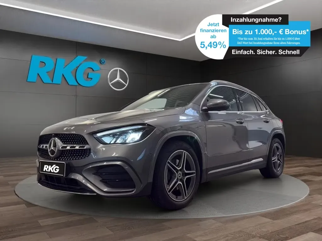 Mercedes-Benz GLA 200