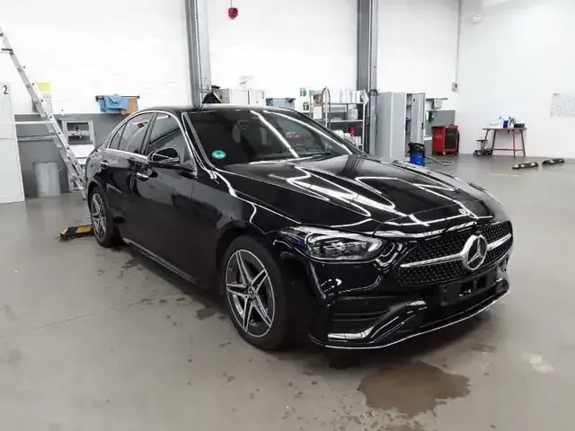 Mercedes-Benz C 300