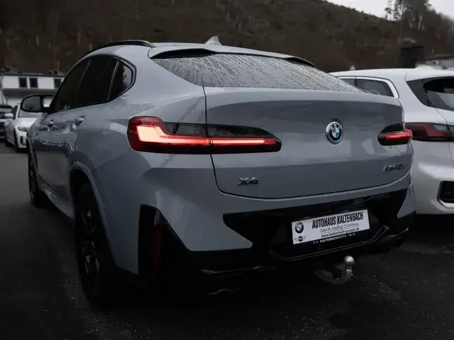 BMW X4 M
