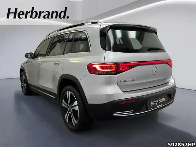 Mercedes-Benz EQB 250