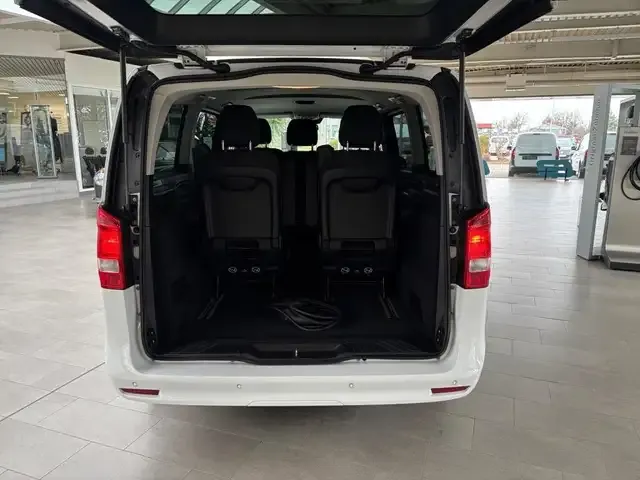 Mercedes-Benz EQV 300