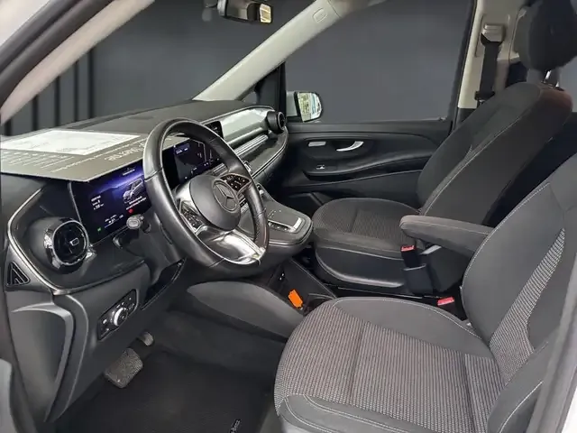 Mercedes-Benz EQV 300