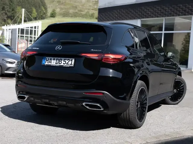 Mercedes-Benz GLC 300