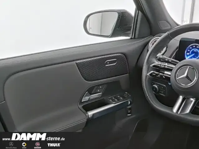 Mercedes-Benz EQB 300