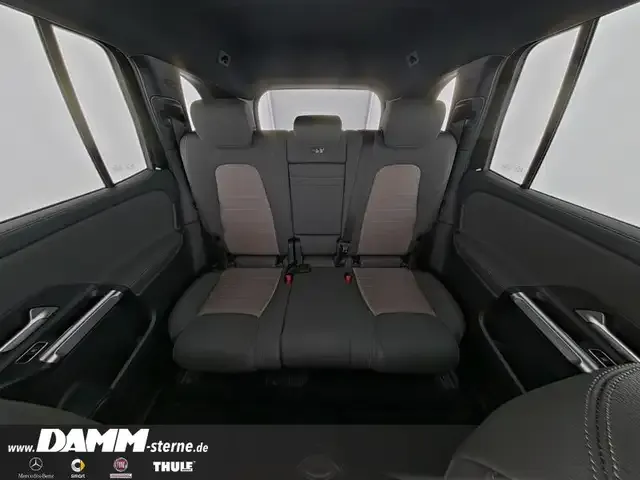 Mercedes-Benz EQB 300