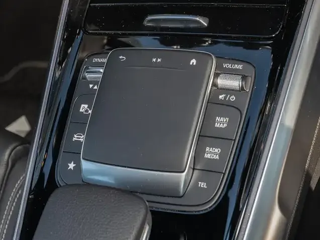 Mercedes-Benz EQB 300