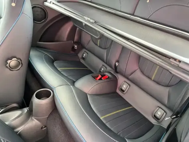 MINI One Cabrio