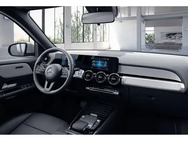 Mercedes-Benz GLB 200