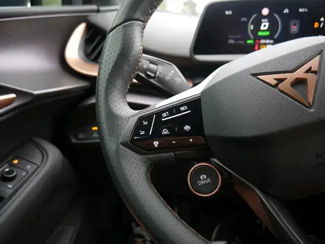 CUPRA Tavascan