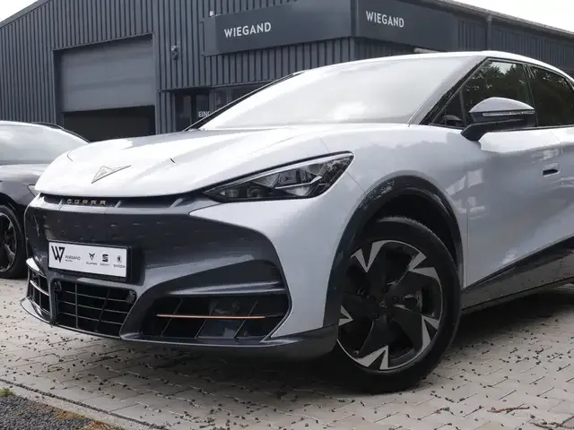 CUPRA Tavascan
