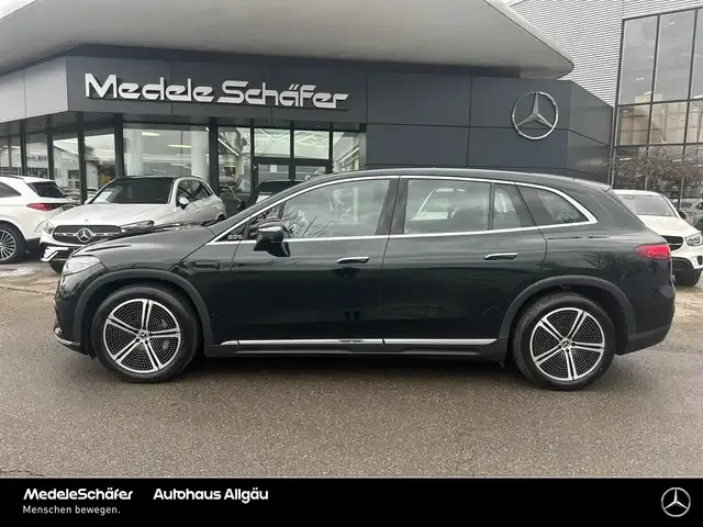 Mercedes-Benz EQS SUV