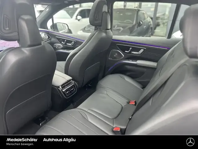 Mercedes-Benz EQS SUV