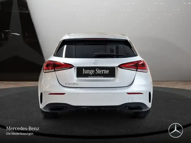 Mercedes-Benz A 250