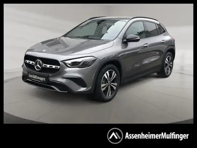 Mercedes-Benz GLA 180