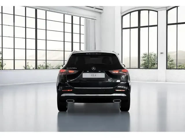 Mercedes-Benz GLA 250