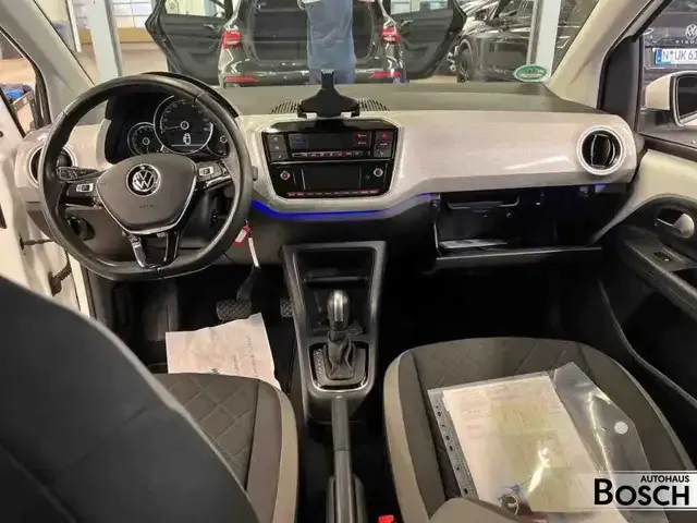 Volkswagen e-up!