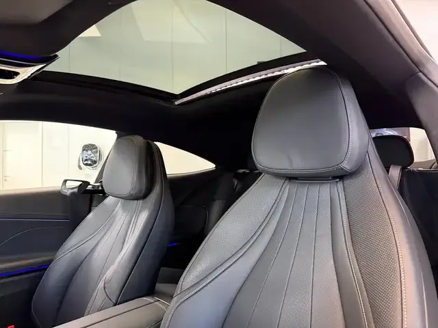 Mercedes-Benz CLE 300
