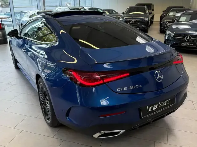 Mercedes-Benz CLE 300