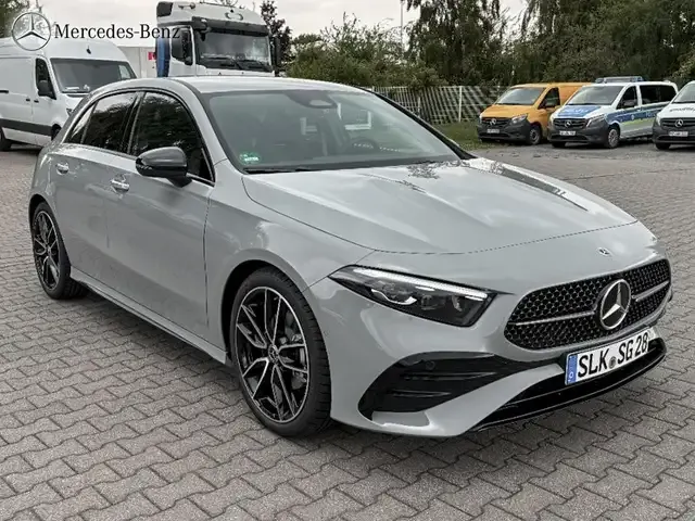 Mercedes-Benz A 180