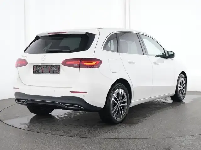 Mercedes-Benz B 250