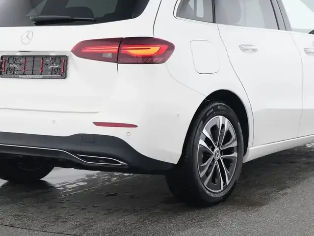 Mercedes-Benz B 250