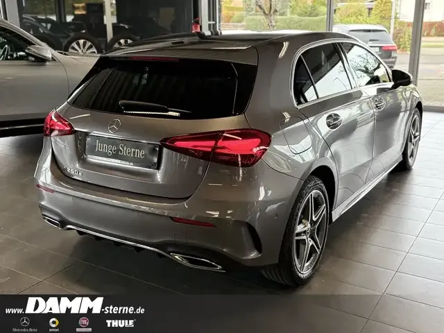 Mercedes-Benz A 250