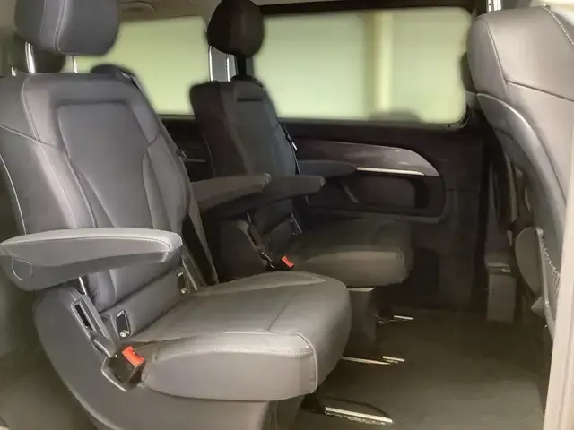 Mercedes-Benz EQV 300