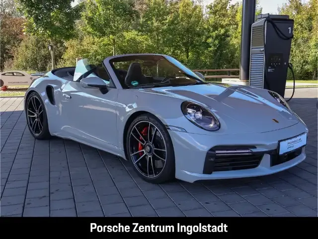 Porsche 992