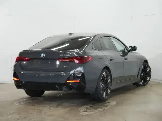 BMW 440