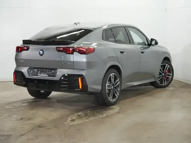 BMW iX2