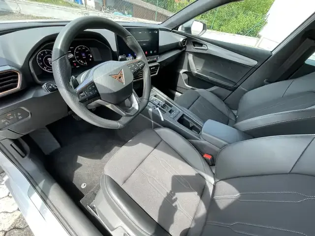CUPRA Leon
