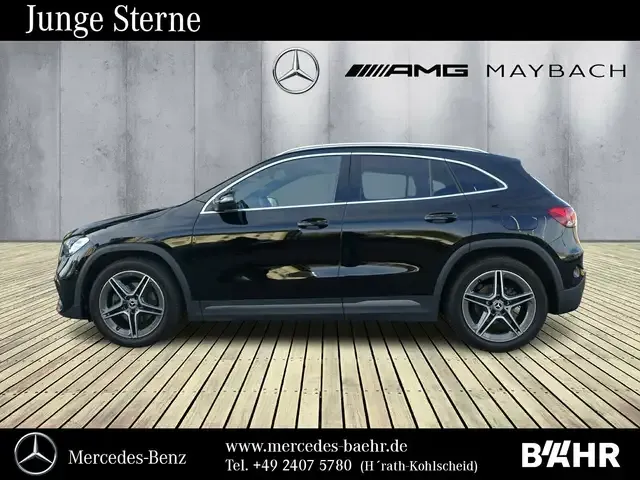 Mercedes-Benz GLA 200