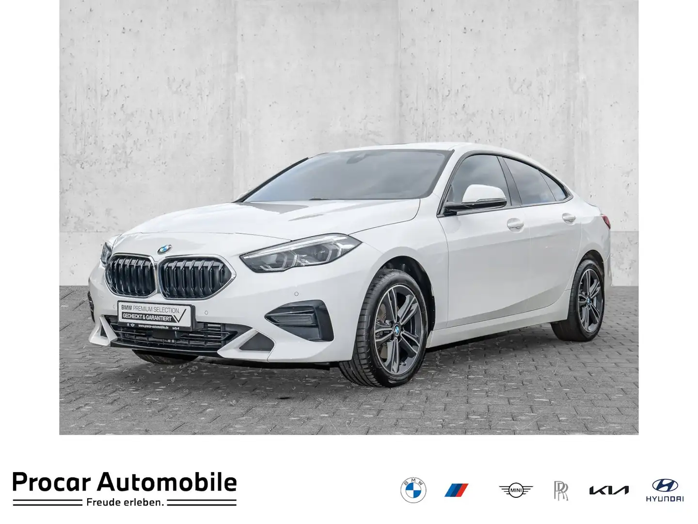 BMW 216
