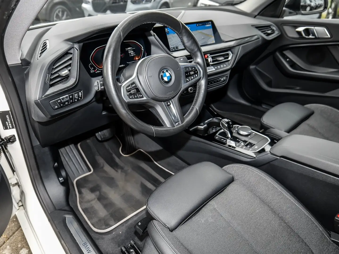 BMW 216