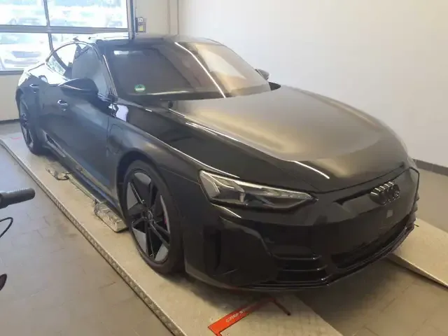 Audi RS e-tron GT