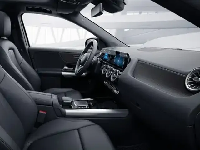 Mercedes-Benz GLA 220