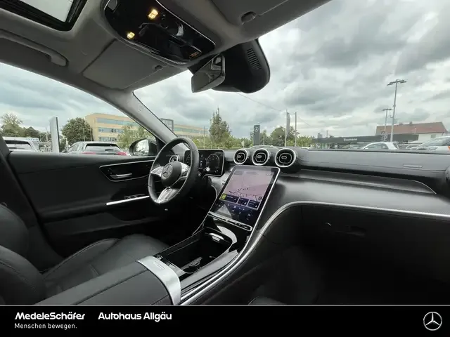 Mercedes-Benz C 220