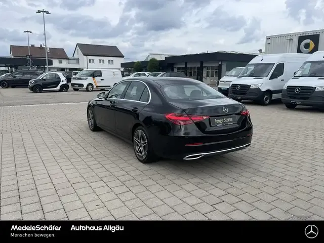 Mercedes-Benz C 220