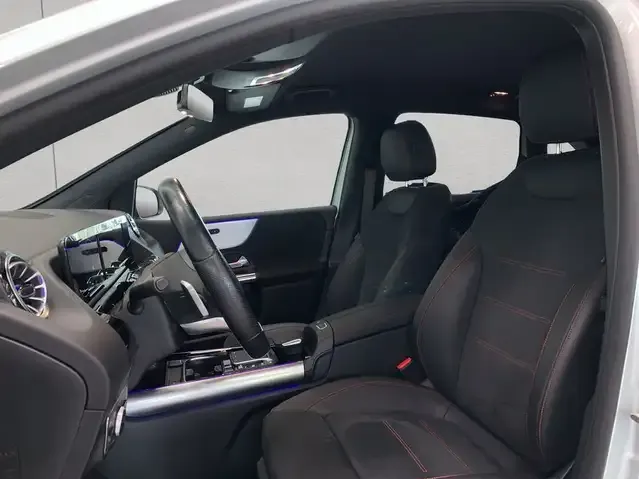 Mercedes-Benz B 250